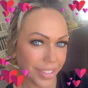 Meet your Posher, Valérie